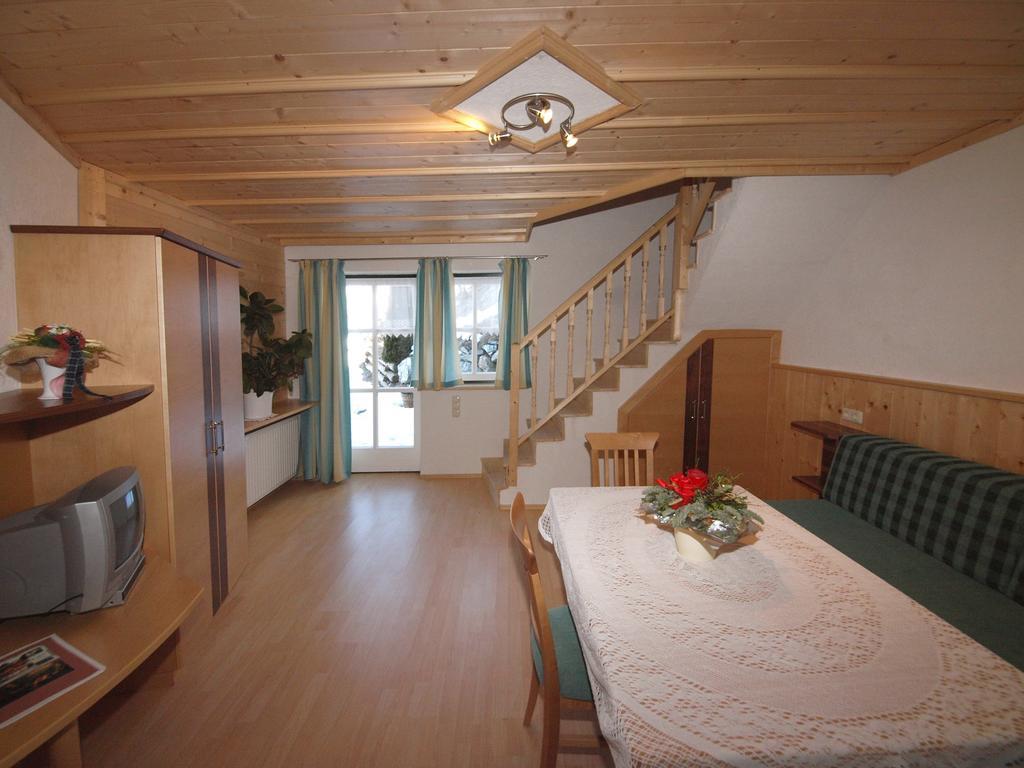Gasthof Pesbichl Goldegg Szoba fotó